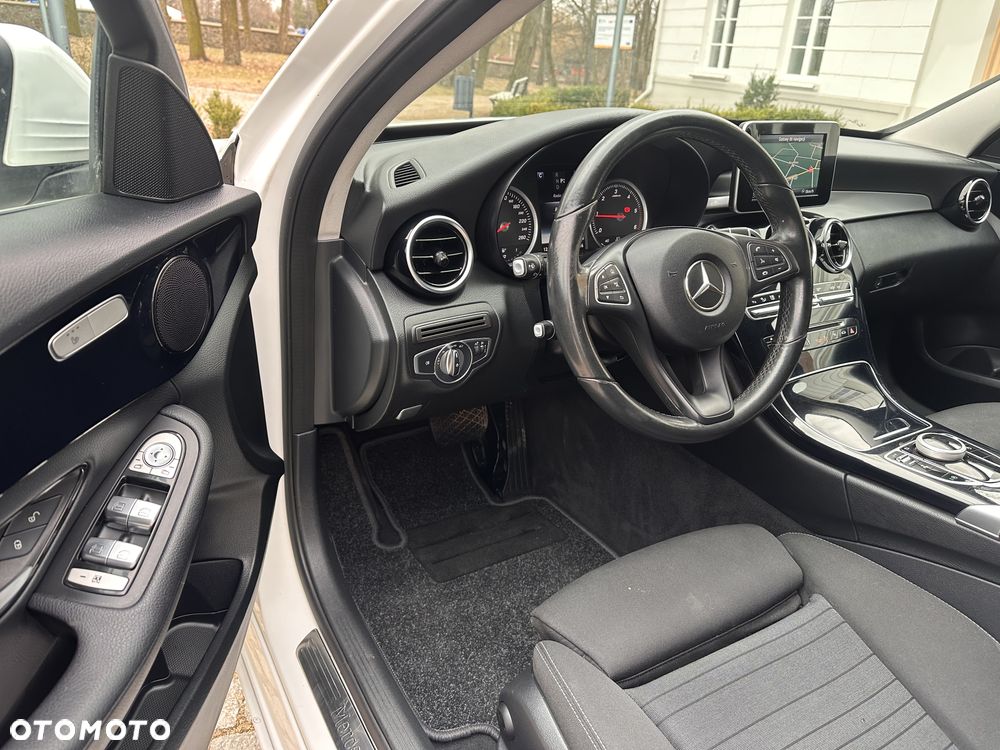 Mercedes-Benz Klasa C 180 (BlueTEC) d 7G-TRONIC Avantgarde - 5