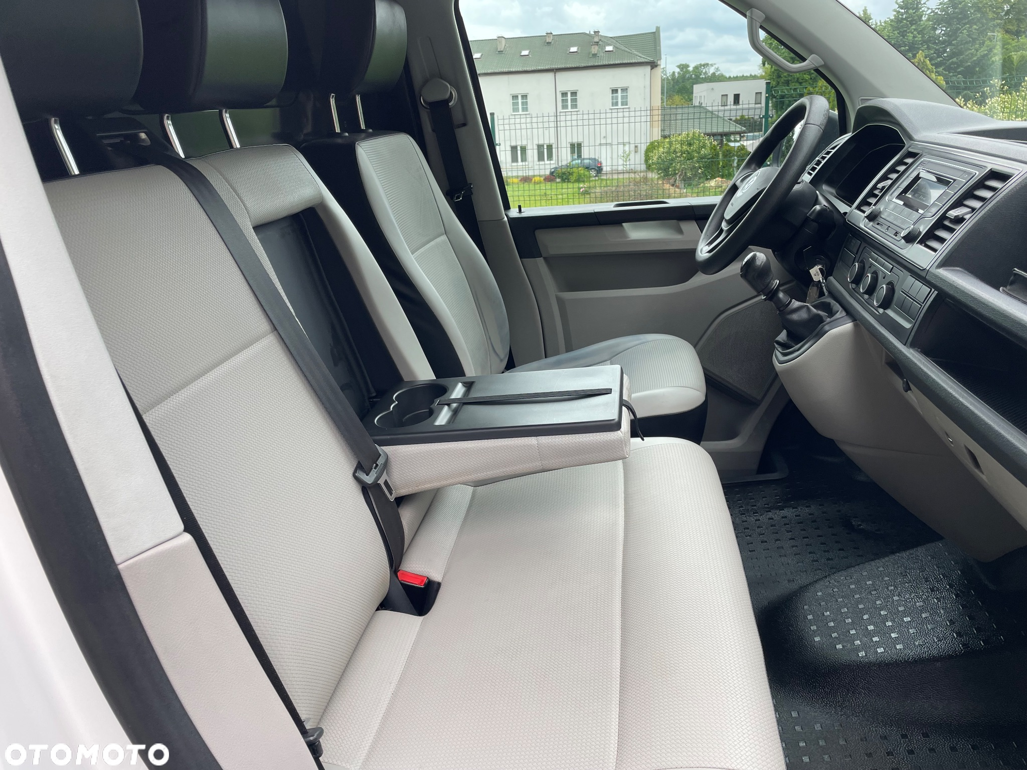 Volkswagen Transporter T6 - 19