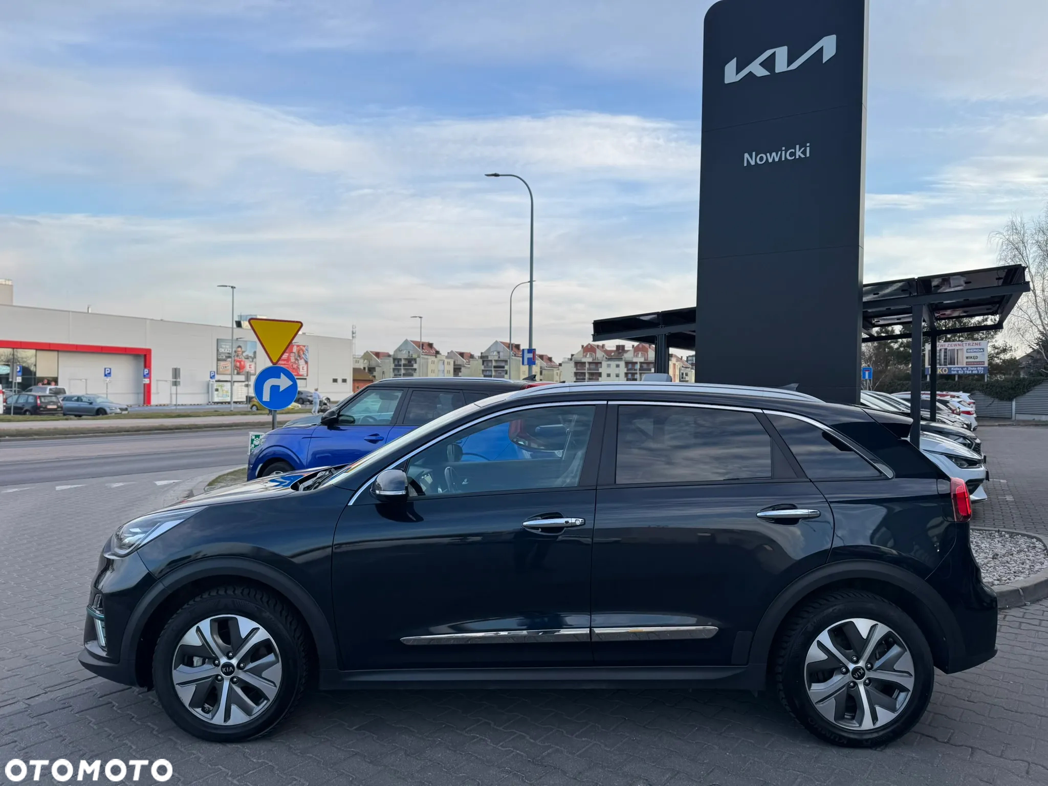 Kia Niro e-Niro 64kWh L - 2