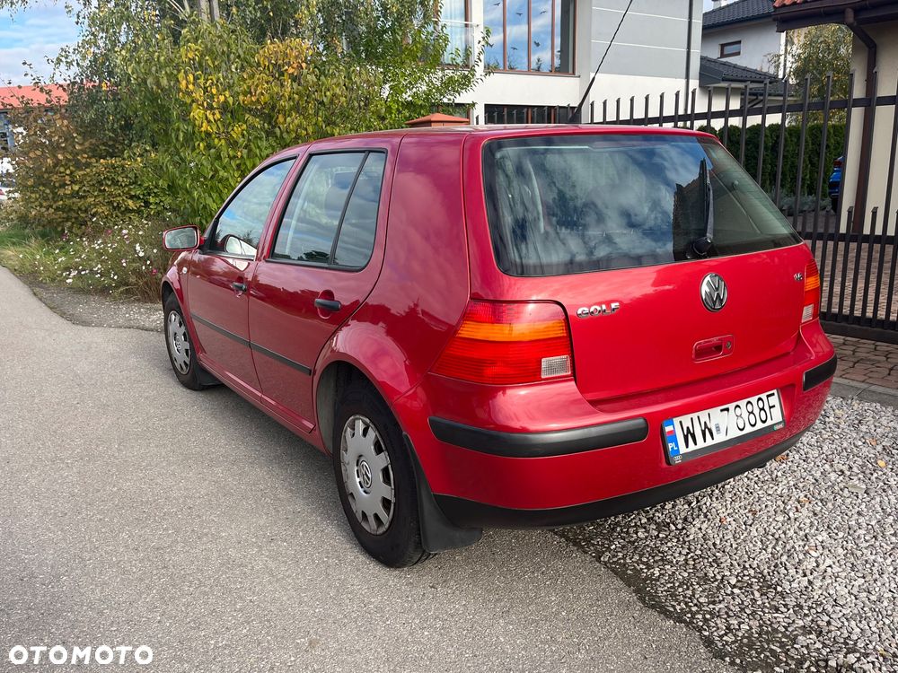 Volkswagen Golf IV 1.6 Basis - 2