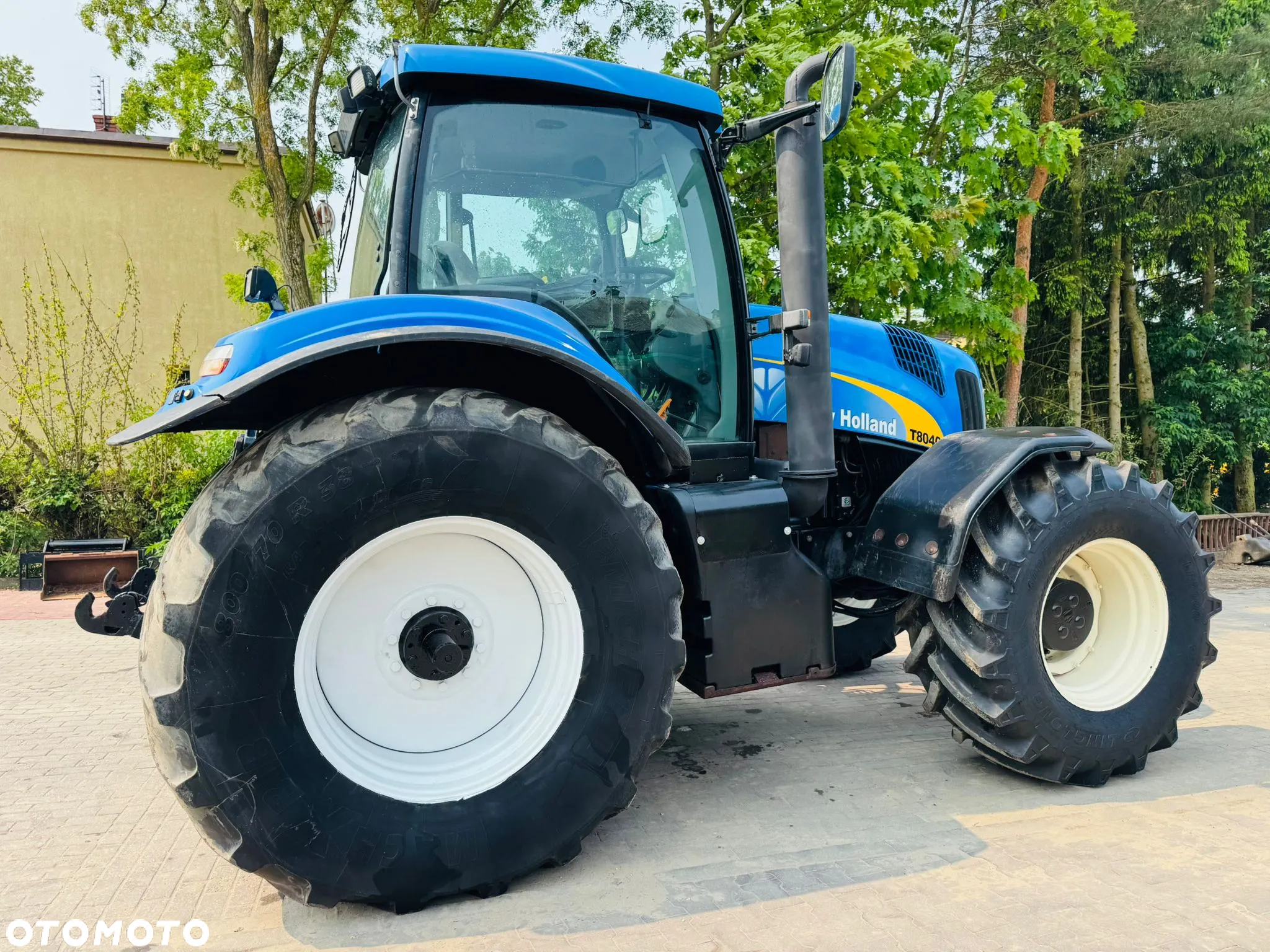 New Holland T8040 - 3