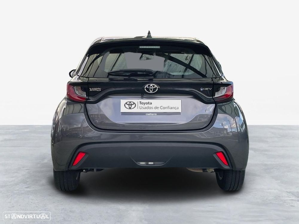 Toyota Yaris - 4