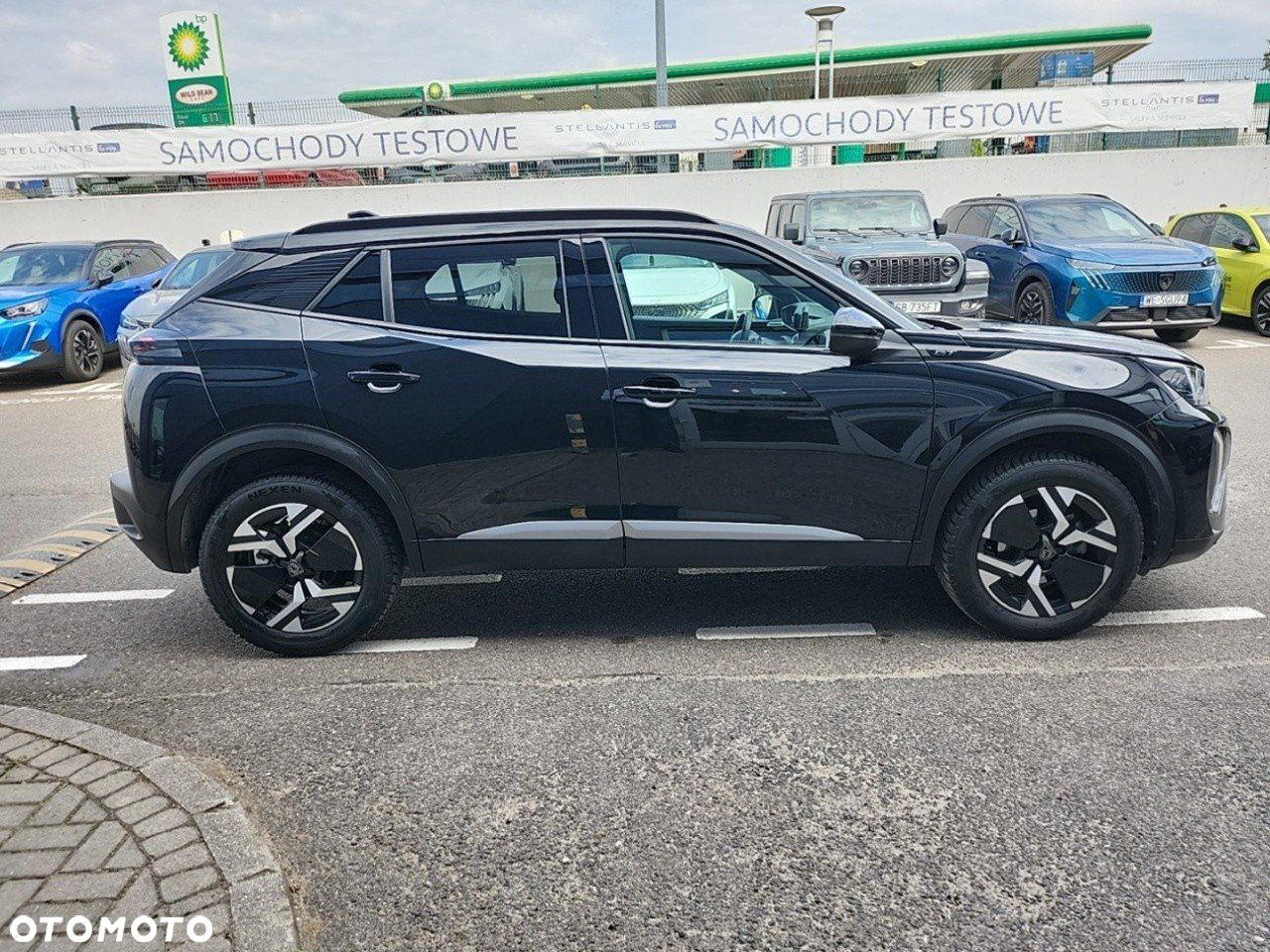 Peugeot 2008 1.2 PureTech GT S&S EAT8 - 4