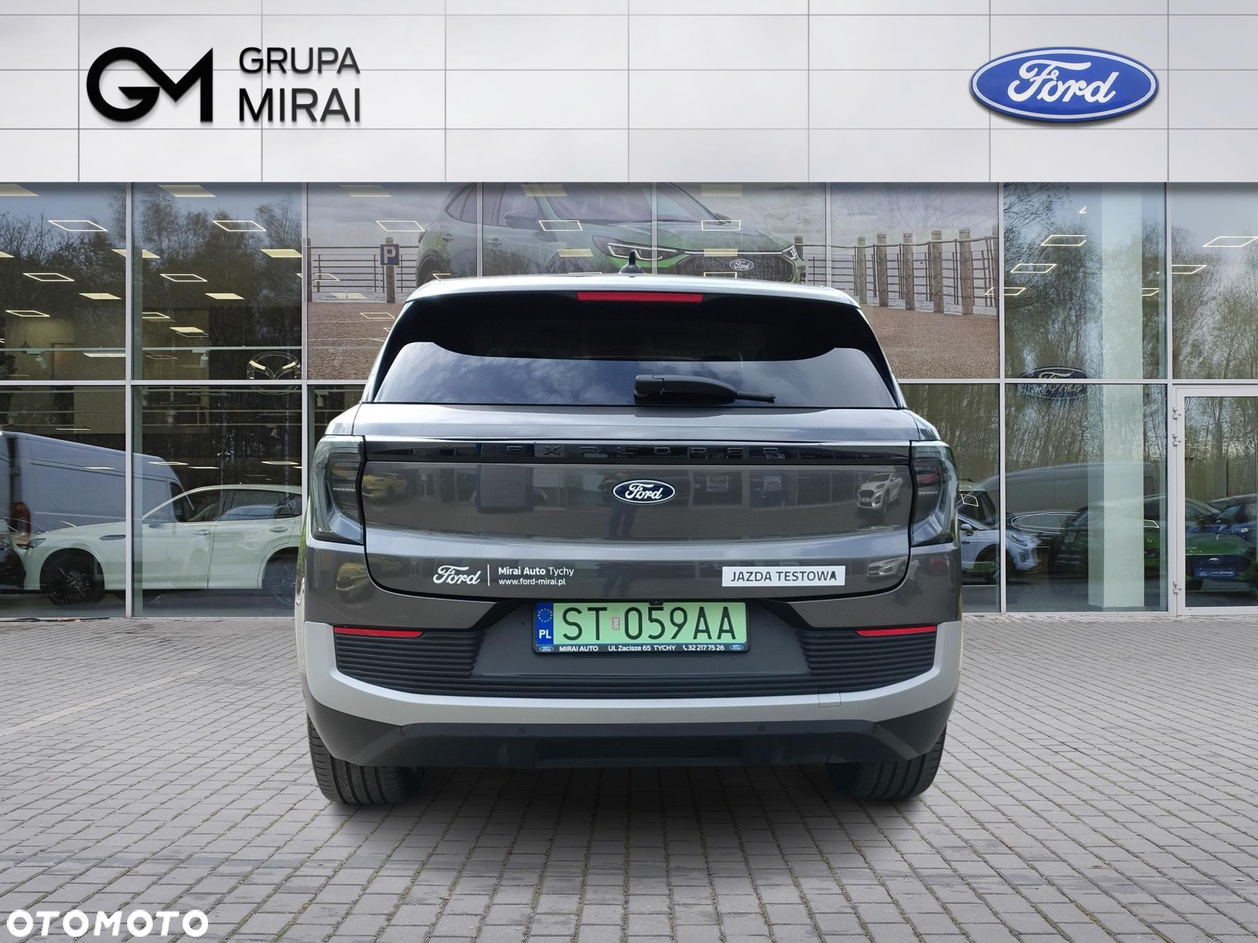 Ford Explorer - 4