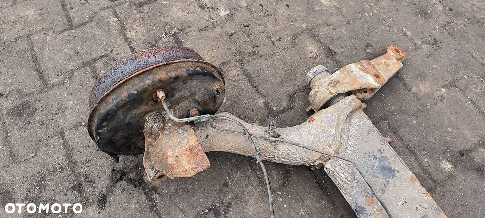 BELKA / SANKI TYŁ RENAULT KANGOO 1.5 DCI - 5