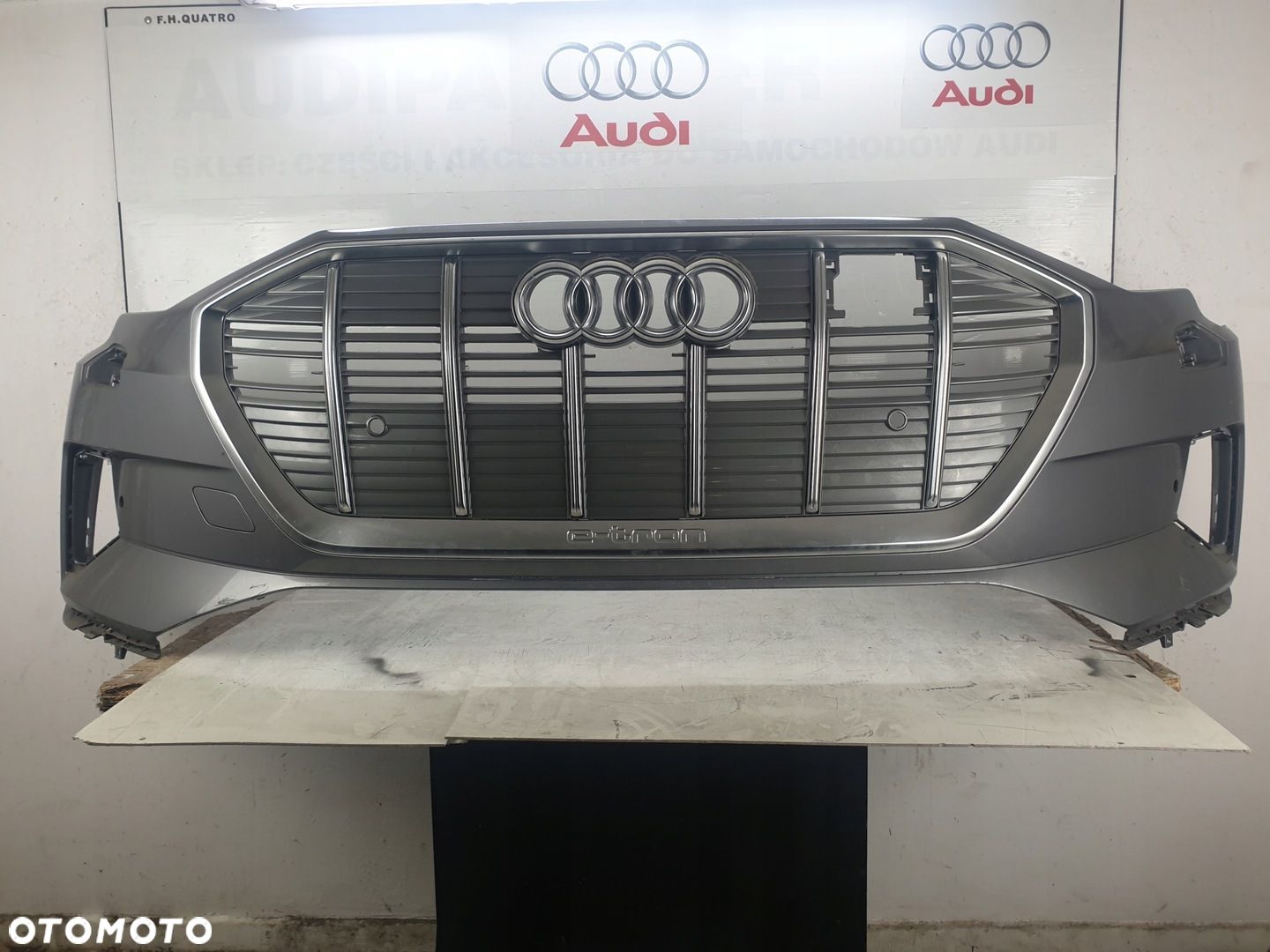 ZDERZAK AUDI -E-TRON 4K 4KE 2019-2022 OE ORYGINAŁ - 1