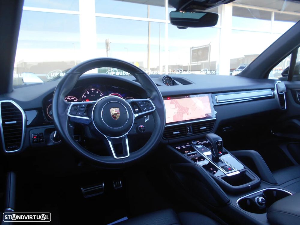 Porsche Cayenne S Platinum Edition - 48