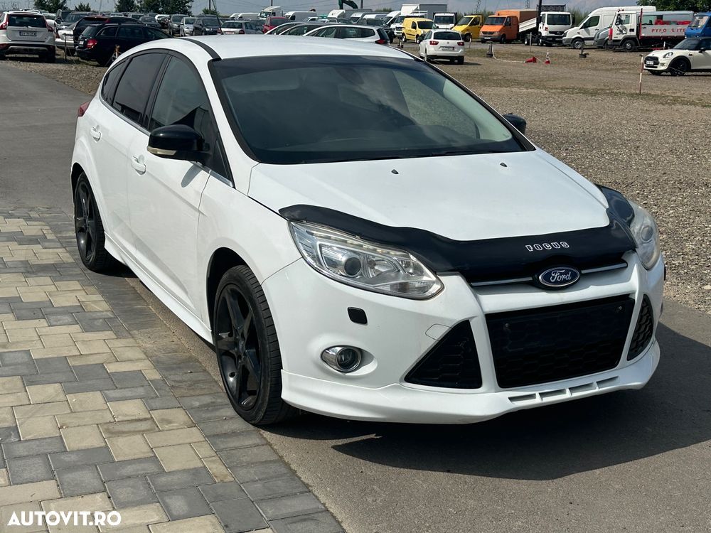 Ford Focus 2.0 TDCI DPF Sport - 7