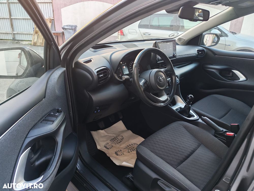 Toyota Yaris 1.5 VVT-i Style - 9