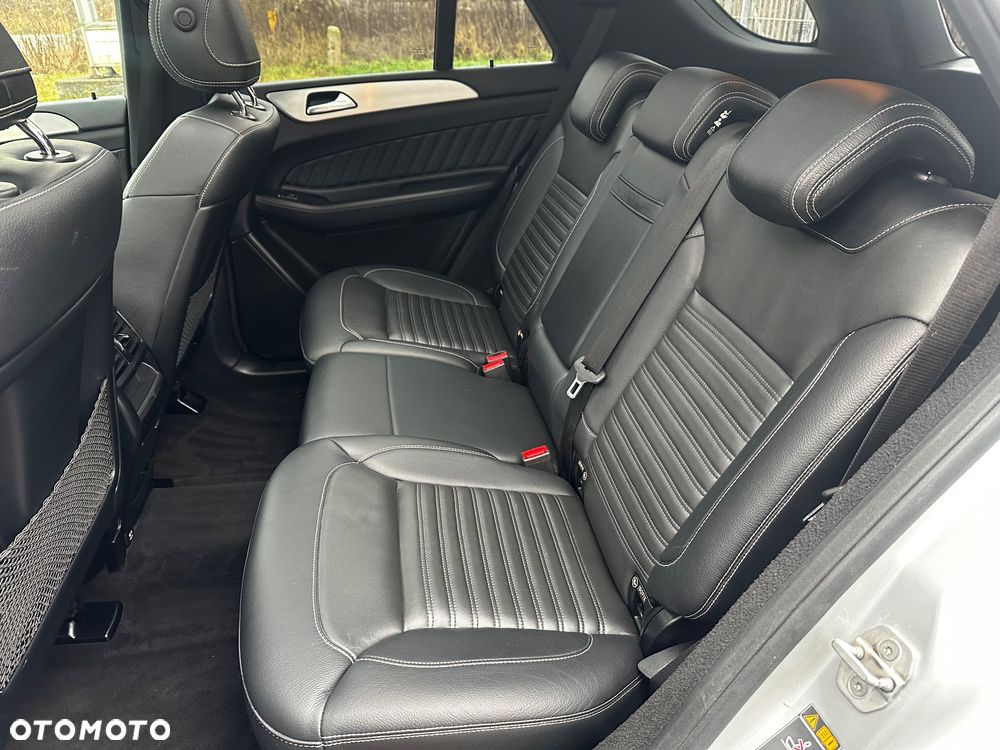 Mercedes-Benz GLE 250 d 4Matic 9G-TRONIC AMG Line - 16