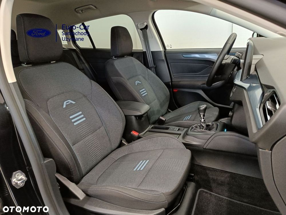 Ford Focus 1.0 EcoBoost Hybrid TITANIUM X - 15