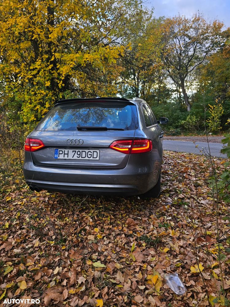 Audi A4 2.0 TDI DPF multitronic Attraction - 4