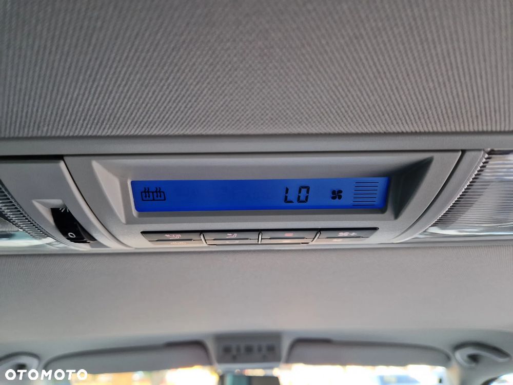 Volkswagen Multivan TDI L1 Trendline 4Motion - 37
