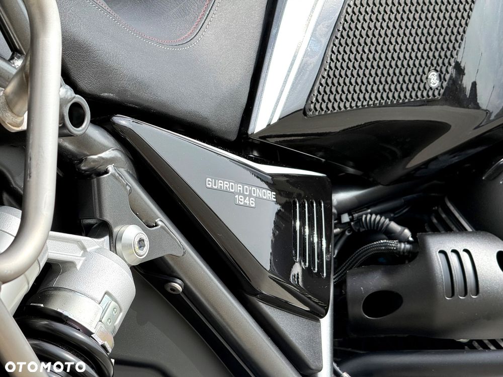 Moto Guzzi V85 - 39