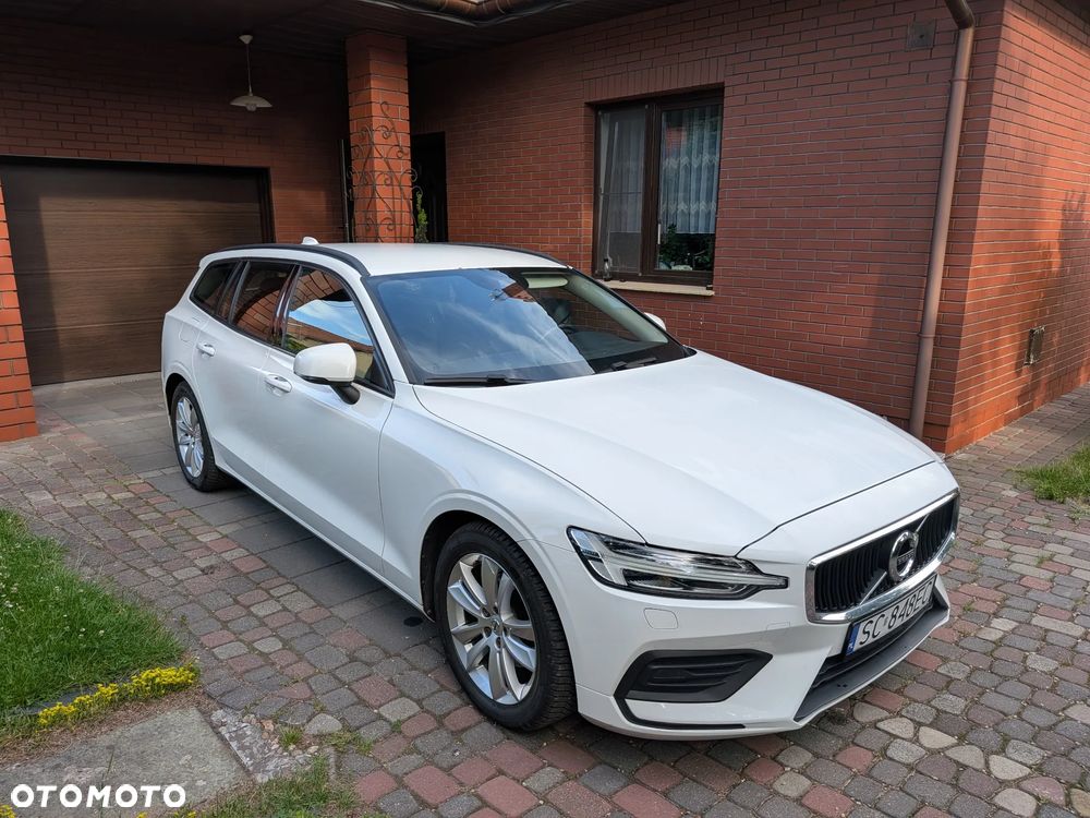Volvo V60 D4 Momentum - 1