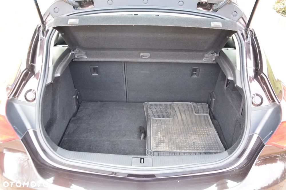 Opel Astra 1.4 ecoFLEX - 16