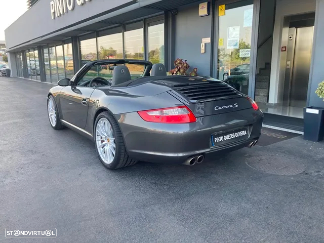 Porsche 911 (997) Carrera 4 S - 7