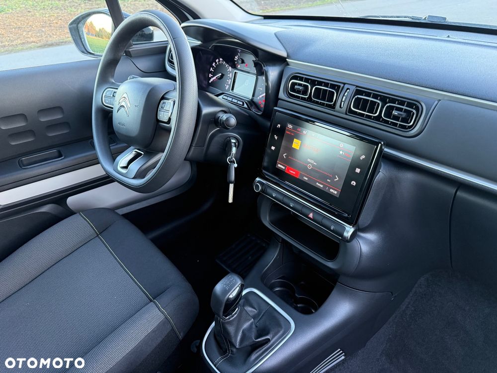 Citroën C3 Pure Tech 82 SHINE - 9