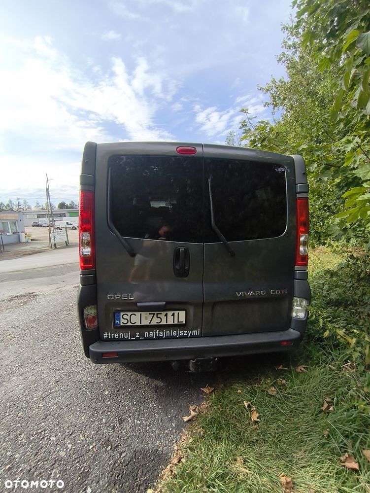 Opel Vivaro - 2