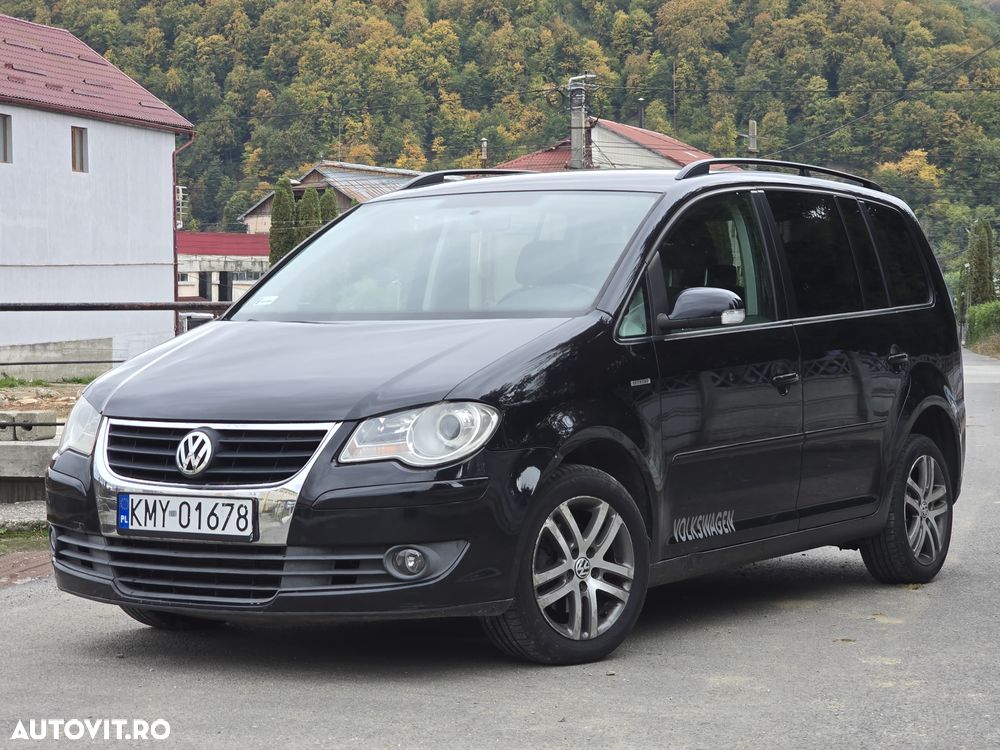 Volkswagen Touran 1.9 TDI Conceptline - 1