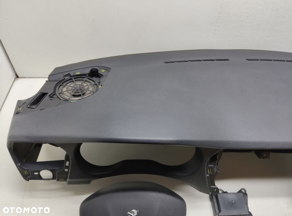 PEUGEOT 301 DESKA ROZDZIELCZA AIRBAG - 2