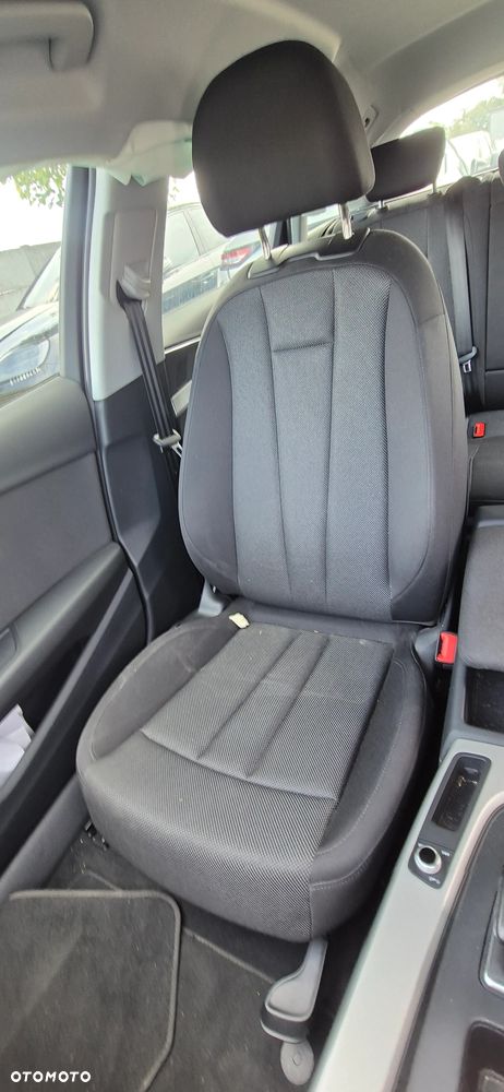Audi A4 Avant 30 TDI mHEV S tronic - 21