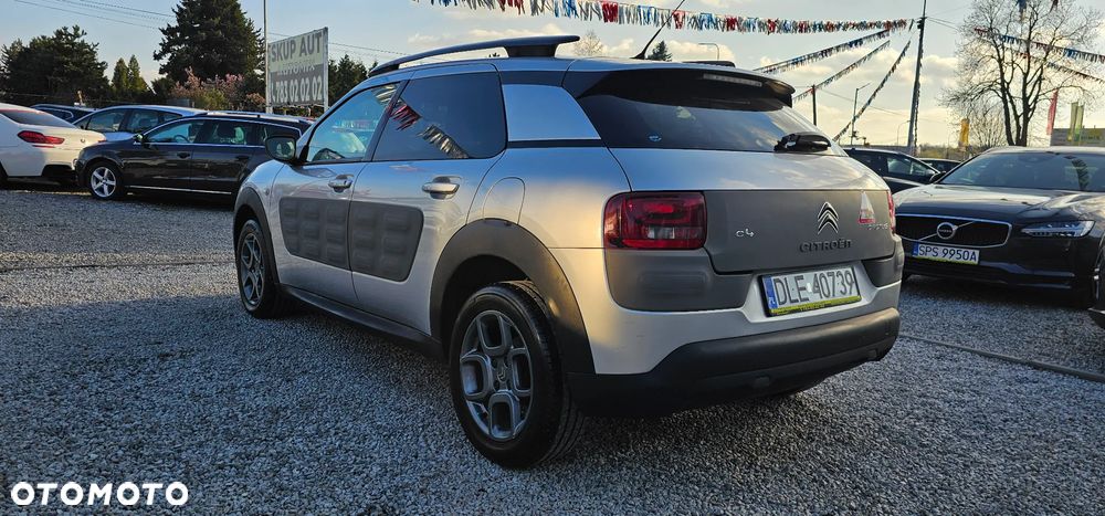 Citroën C4 Cactus - 17