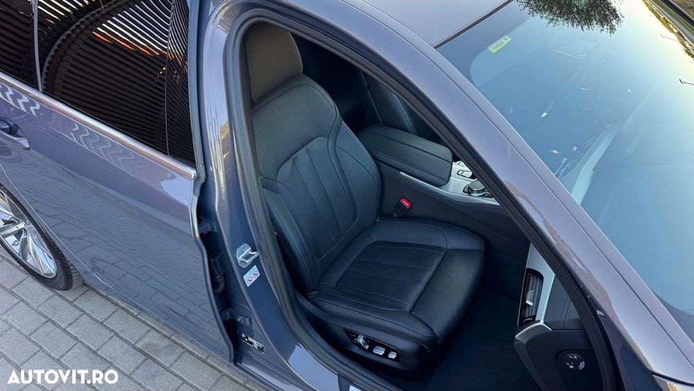 BMW Seria 5 530e xDrive Aut. Luxury Line - 21