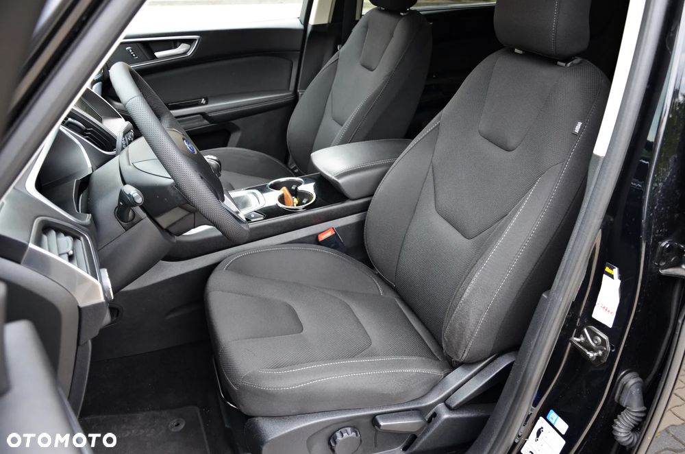 Ford S-Max - 29
