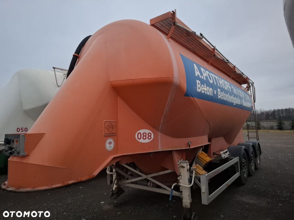 Feldbinder Feldbinder Spitzer 37m3 2008 rok - 4