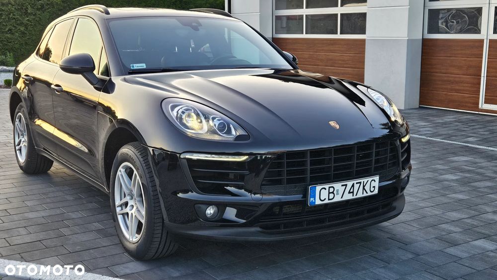 Porsche Macan - 24