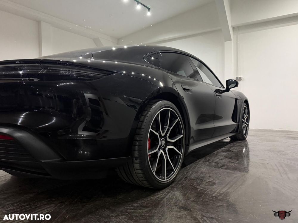 Porsche Taycan 4S Performancebatterie Plus - 32