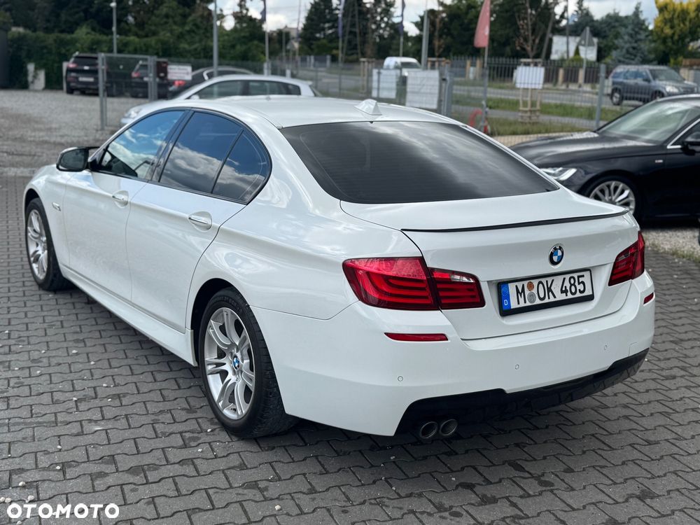 BMW Seria 5 520d Sport-Aut - 9