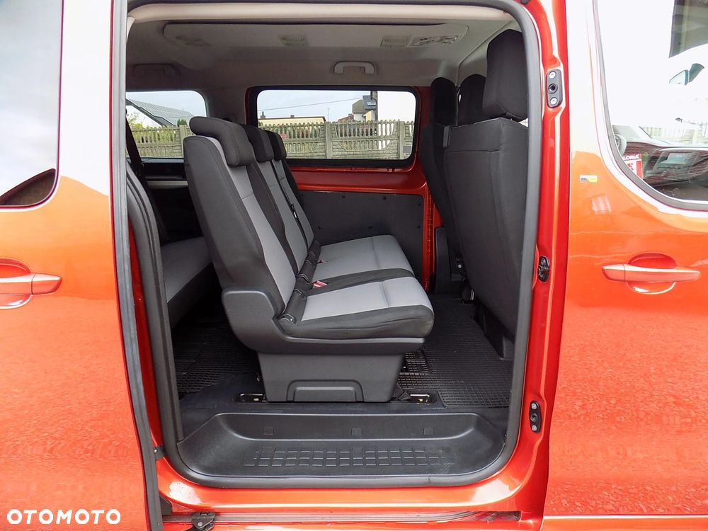 Opel Vivaro Kombi 2.0 CDTI Extra Long 2,8t Enjoy - 28