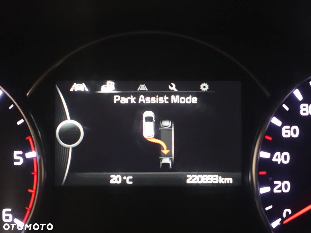 Kia Carens 1.7 CRDi Spirit - 34