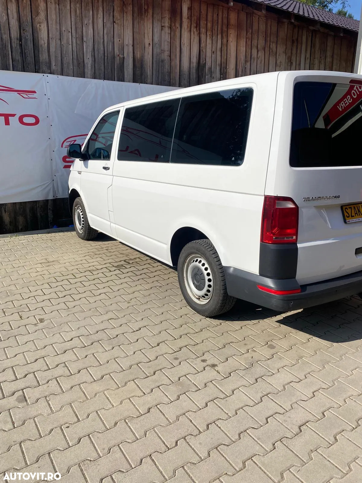 Volkswagen Transporter Kombi T6 2.0 TDI 75 kW LR - 18