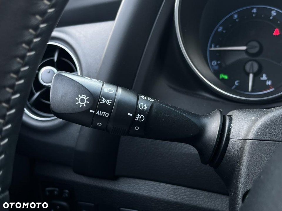 Toyota Auris - 32