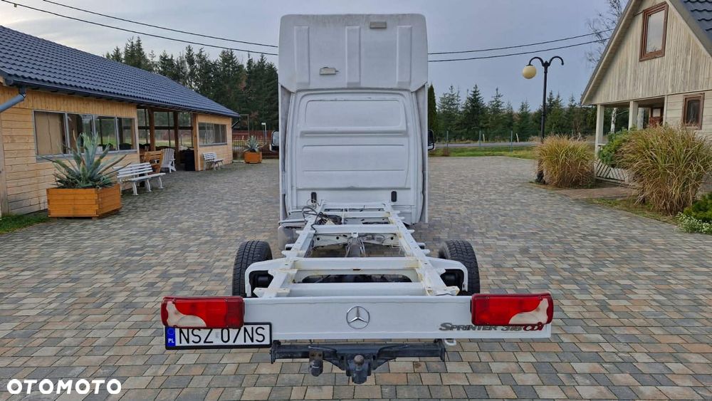 Mercedes-Benz SPRINTER - 5