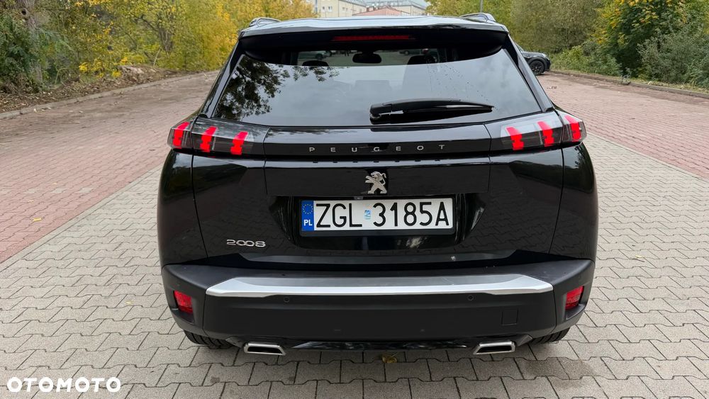 Peugeot 2008 1.2 PureTech Allure Pack S&S - 10