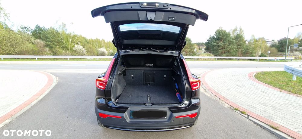 Volvo XC 40 B5 B AWD Ultimate Dark - 11