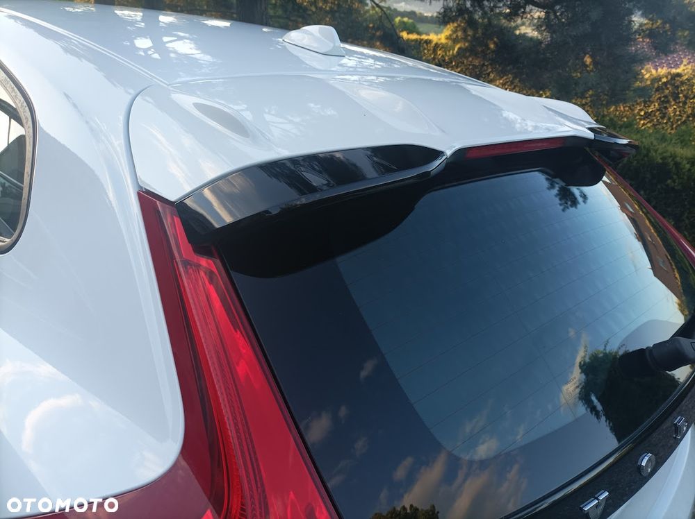 Volvo V40 D2 - 4