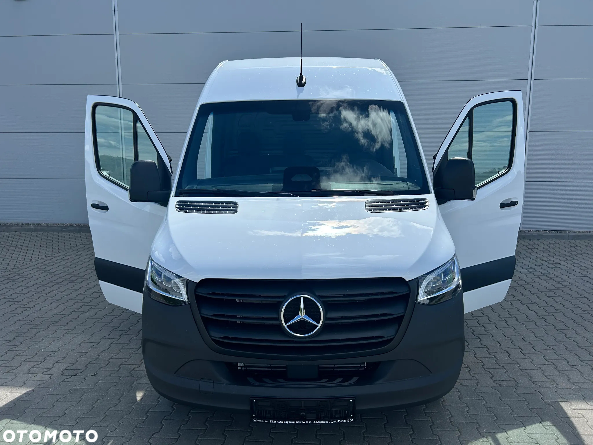 Mercedes-Benz SPRINTER 317 CDI FURGON DŁUGI - 6