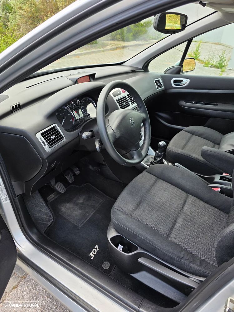 Peugeot 307 SW 1.6 HDi Executive - 10