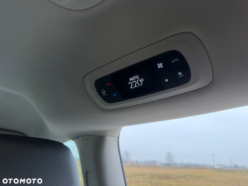 Chrysler Pacifica - 19