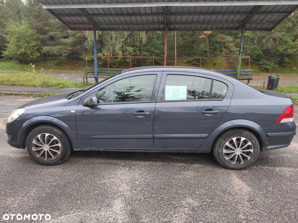 Opel Astra - 4