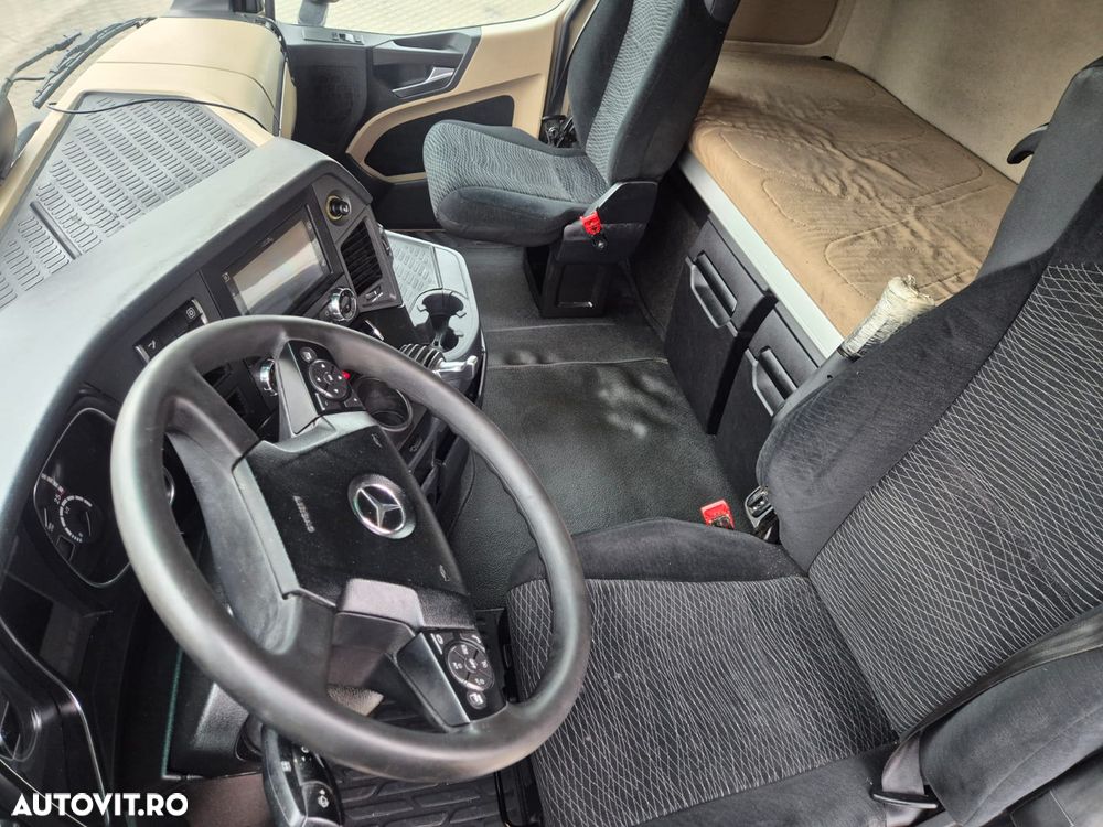 Mercedes-Benz 1845 LS - 6