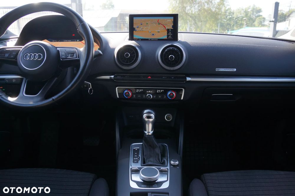 Audi A3 Sportback 2.0 TDI (clean diesel) quattro S tronic Attraction - 12