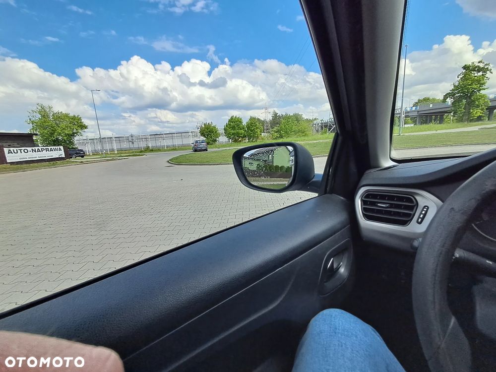 Peugeot 301 1.6 VTi Active - 21
