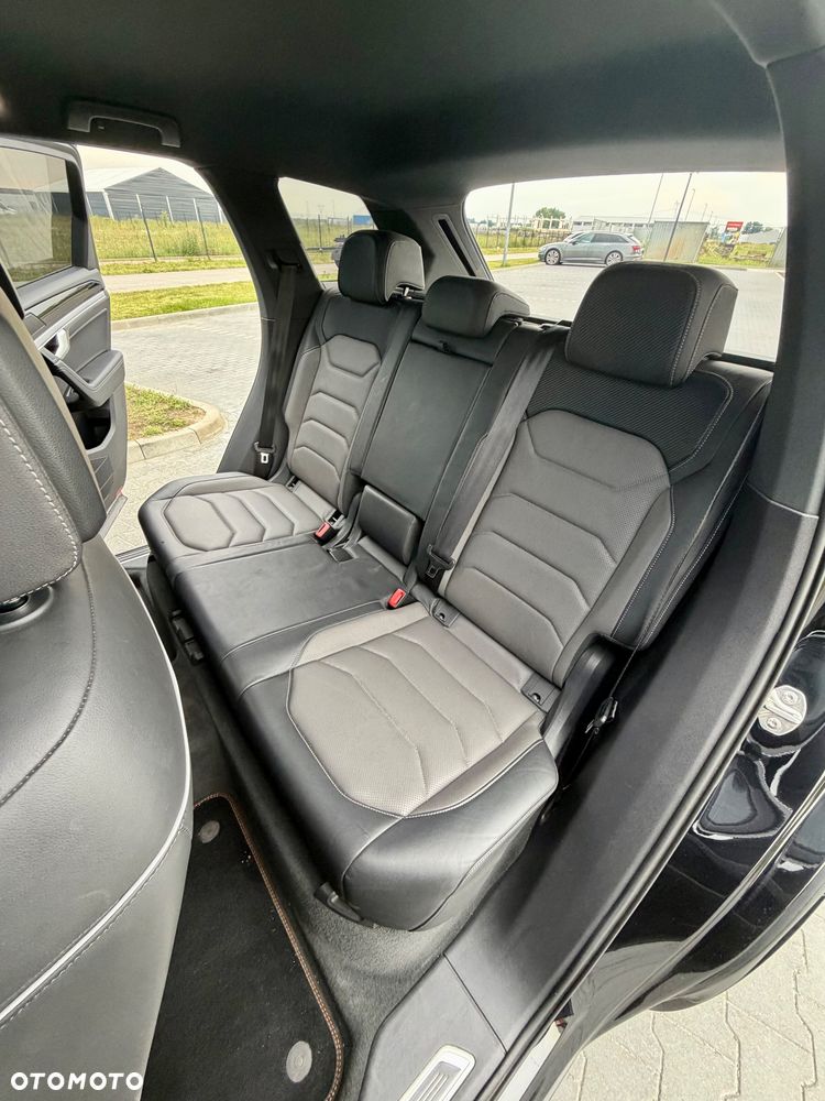 Volkswagen Touareg 3.0 V6 TDI SCR 4Mot R-Line - 9