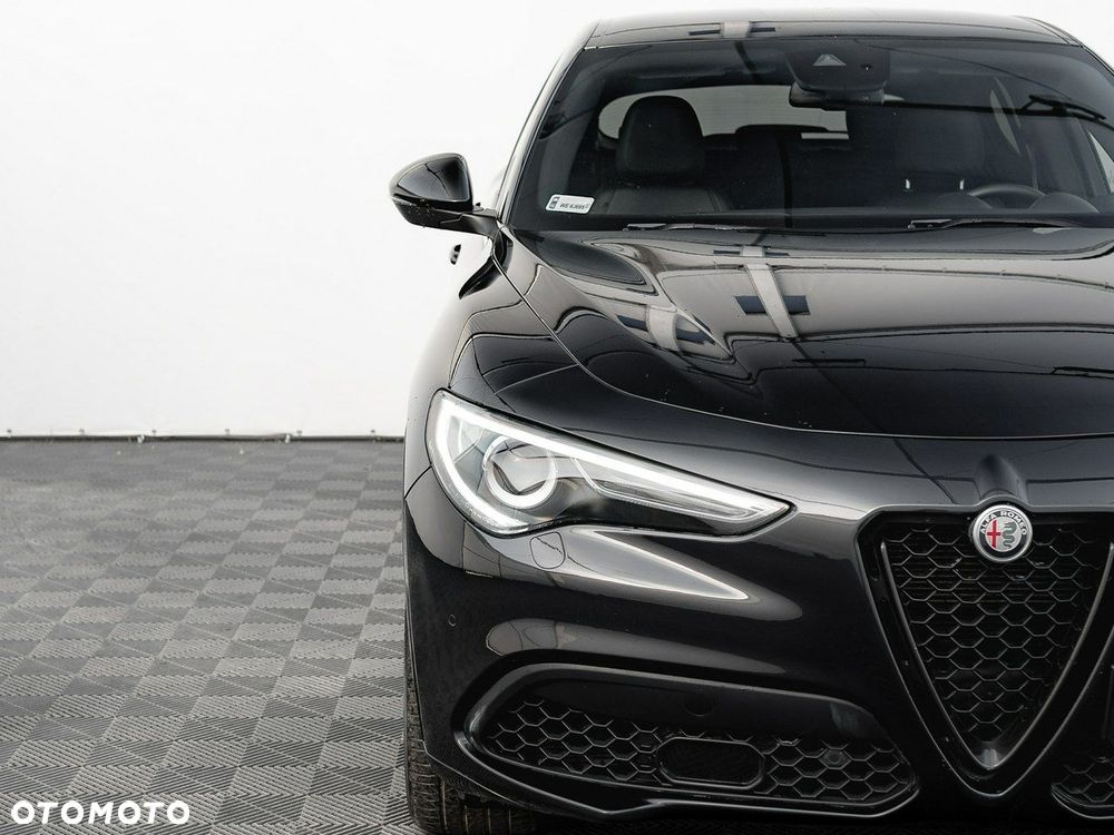 Alfa Romeo Stelvio 2.0 Turbo Veloce Q4 - 9